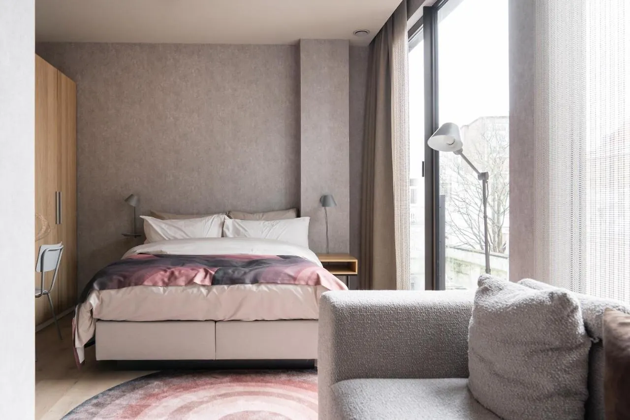 348 Suites Short Stay The Hague