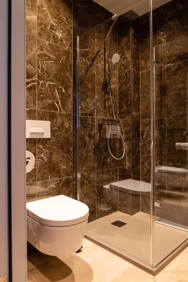 348 Suites Short Stay The Hague