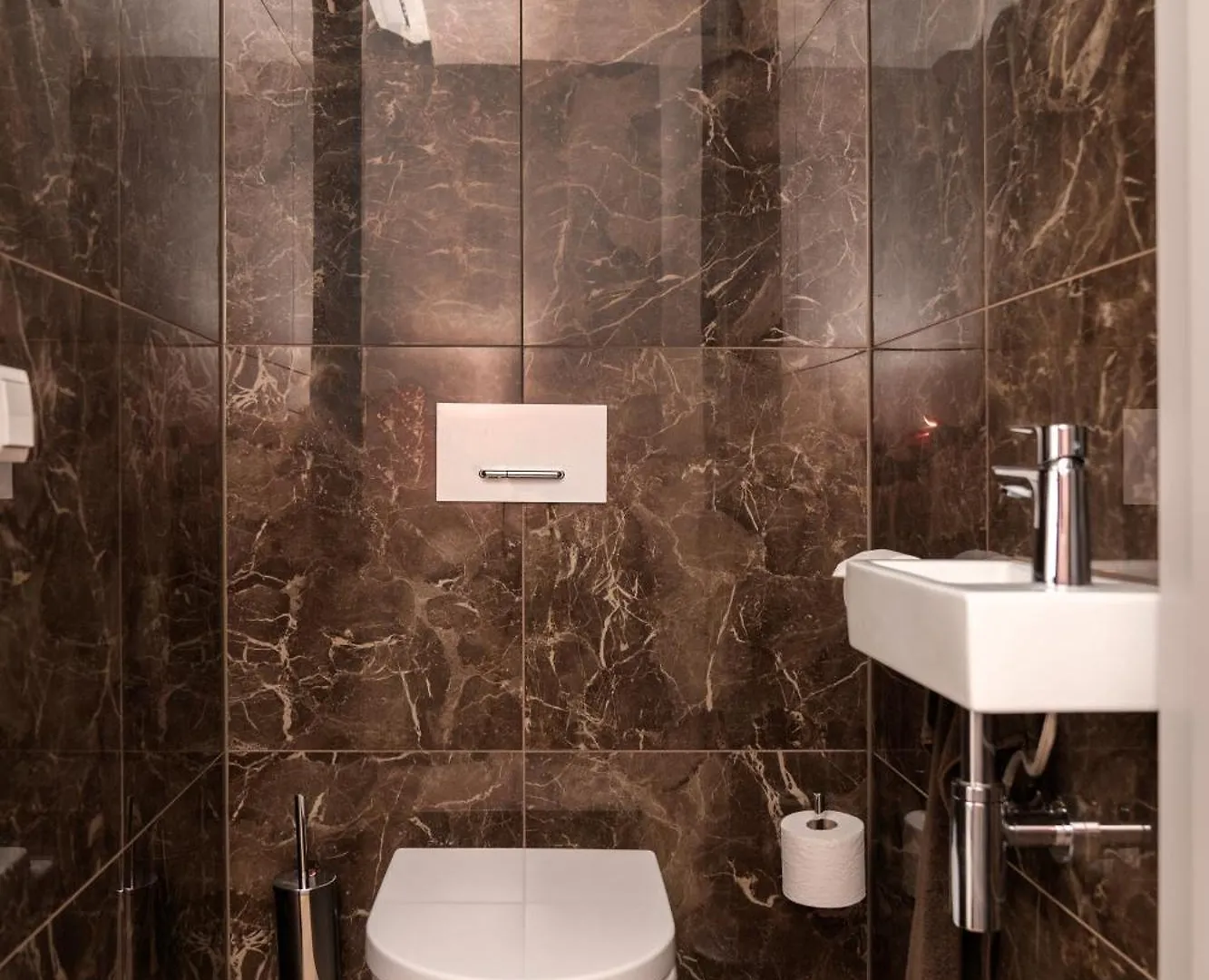 348 Suites Short Stay The Hague 0*,  Netherlands