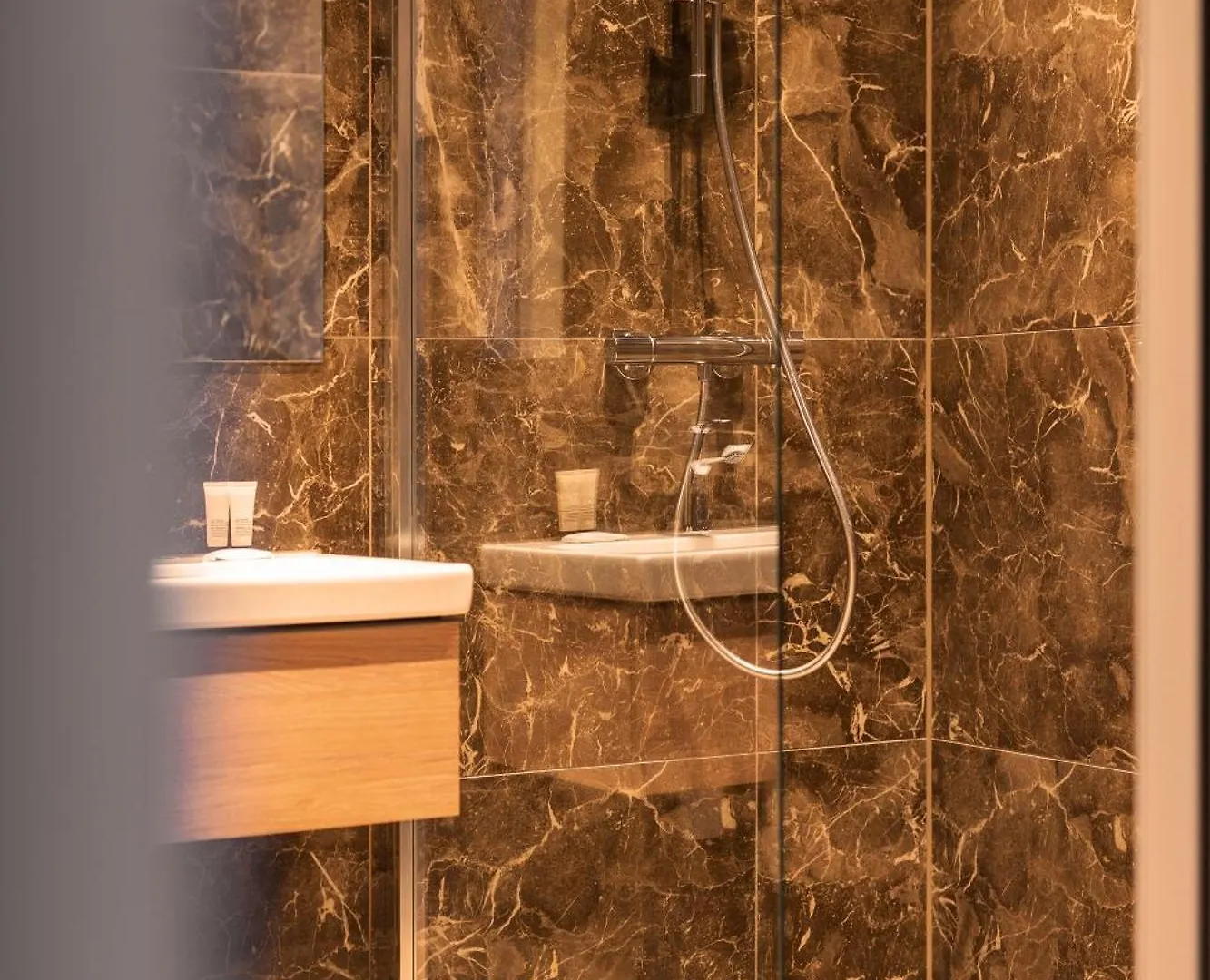 348 Suites Short Stay The Hague