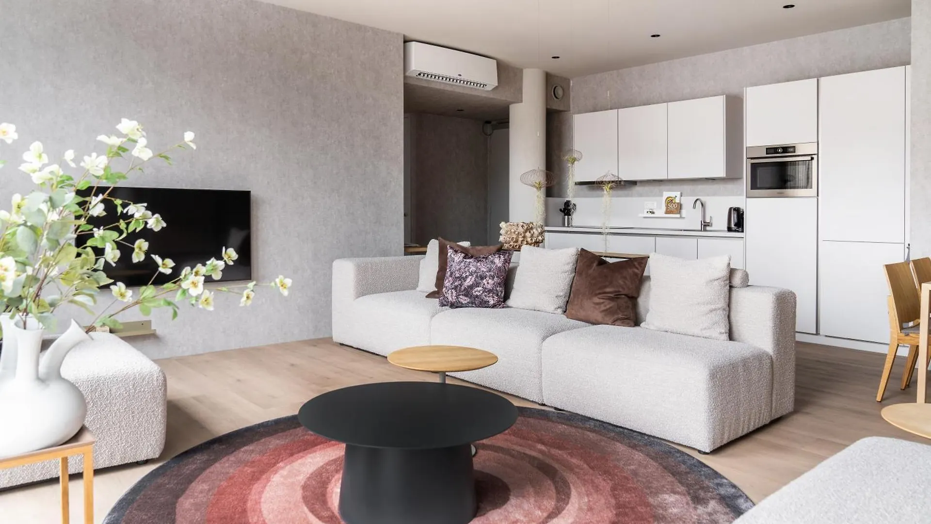 348 Suites Short Stay The Hague